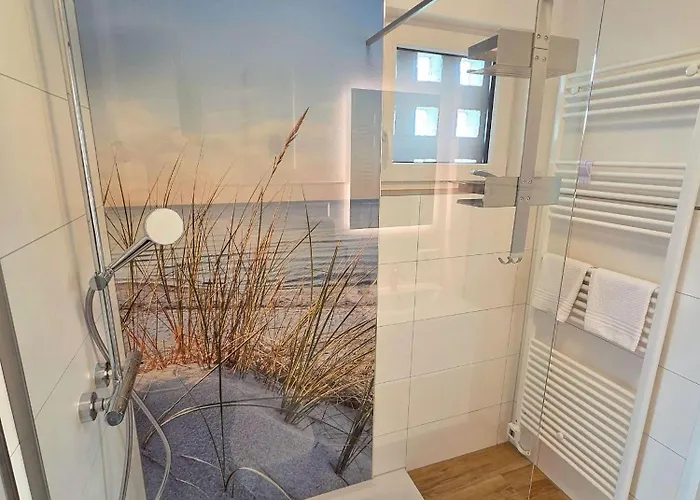 Hohes-ufer-moewennest * Hohwacht